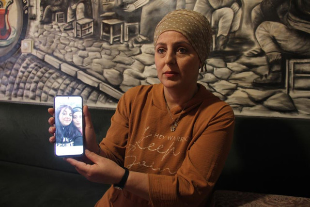 Kanser hastası anne kızının peşine düştü! 18 yaşındaki Milhan'dan 11 gündür haber yok - Resim: 0