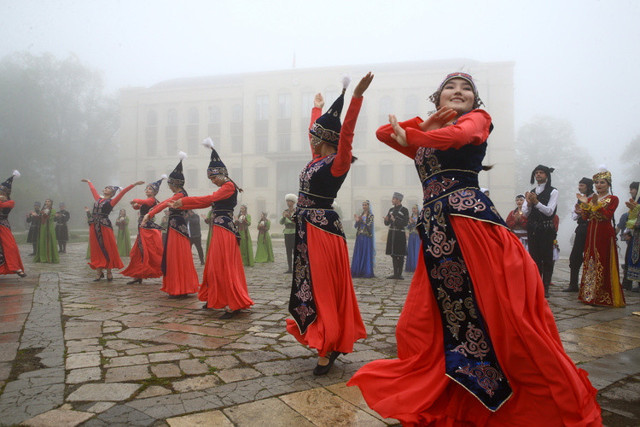 Karabağ'ın sembol şehri Şuşa'da "Türk Dünyası Kültür Başkenti" etkinlikleri başladı - Resim: 0