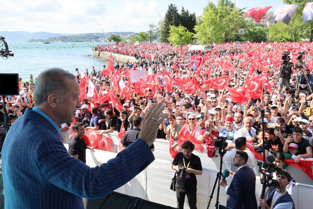 "Öyle bir kazanacağız ki kimse kaybetmeyecek" diyen Erdoğan: Kılıçdaroğlu tezgaha getirildi - Resim: 0