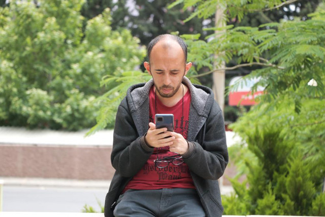 Engelli depremzede bu sözlere kandı! Hayatı karardı - Resim: 0