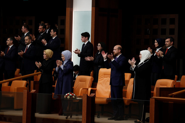Erdoğan'ın eski metin yazarı Aydın Ünal'dan Berat Albayrak'a ağır sözler! 'Faturası çok ağır oldu' - Resim: 0