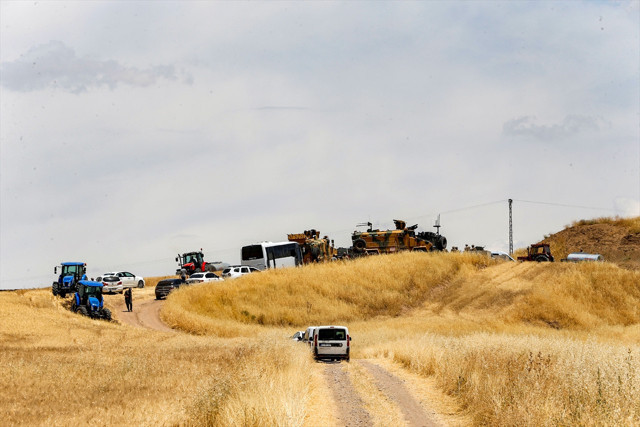 Diyarbakır'da ortalık karıştı! Arazi kavgasında kan aktı 9 ölü var - Resim: 3
