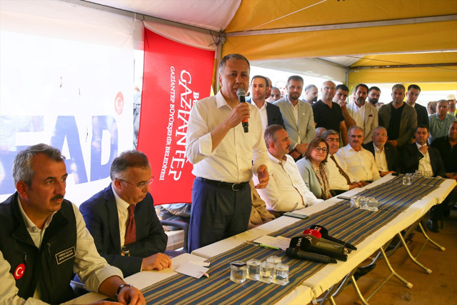 İçişleri Bakanı Ali Yerlikaya Gaziantep'te konuştu: Bayramdan hemen sonra başlayacağız - Resim: 3