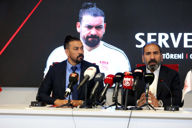 Sivasspor'da Servet Çetin dönemi resmen başladı - Resim: 0