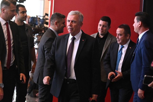 CHP'li belediye başkanları toplandı! Kemal Kılıçdaroğlu ve Ekrem İmamoğlu sızdırılan video sonrası ilk kez bir arada - Resim: 1