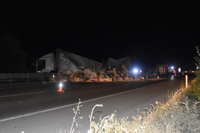 Alkollü kamyonet sürücüsünün çarptığı astsubay Mustafa Tatlı şehit oldu - Resim: 1