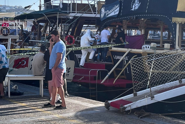 İzmir'de cinayet! Katilin soğukkanlılığı tüyler ürpertti: Babanı öldürdüm, haberin olsun - Resim: 0