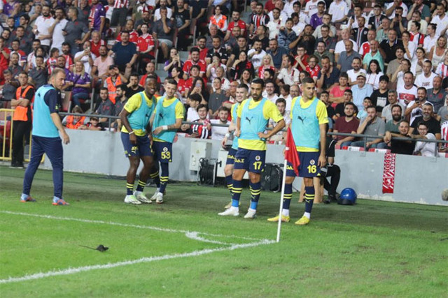 Ahmet Çakar lig şampiyonunu açıkladı: En yakın rakibine 8 puan fark atacak - Resim: 0