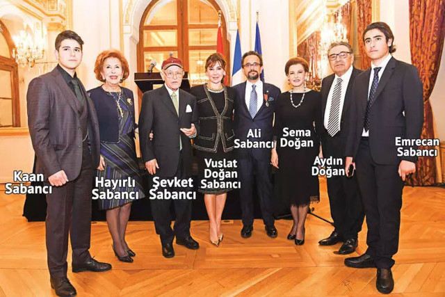 Ali Sabancı ve eşi Vuslat Doğan Sabancı kaza yaptı! Bodrum'dan İstanbul'a getirildiler - Resim: 4