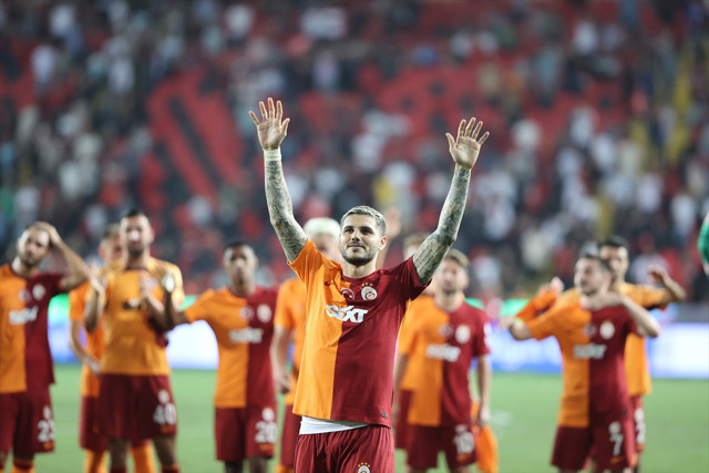 Gaziantep FK-Galatasaray maçında tartışmalı pozisyon! Penaltı doğru mu? Erman Toroğlu'ndan flaş açıklama... - Resim: 0