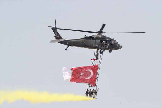 TEKNOFEST İzmir başladı binlerce kişi akın etti! Selçuk Bayraktar: Türkiye Yüzyılı'na sizler ve eserleriniz damga vuracak - Resim: 6