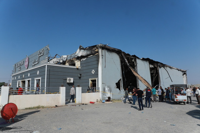Yüzlerce insanın öldüğü düğünde evlenen çift ilk kez konuştu - Resim: 0