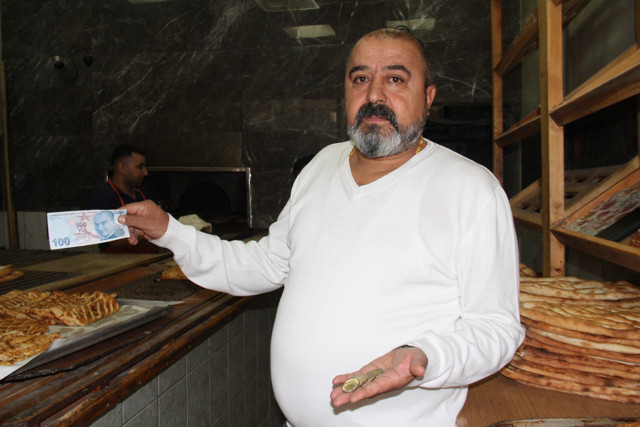 Fırıncıdan şaşırtan yöntem: 100 lira madeni para getirene 110 lira veriyor - Resim: 1