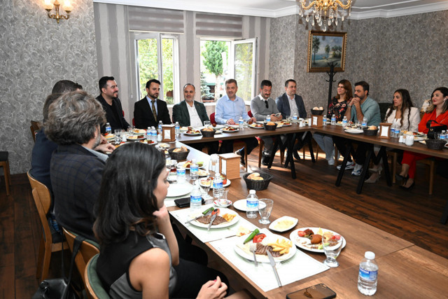 Küçükköy Yüzme Havuzu ve Fitness Merkezi hizmete açıldı - Resim: 3