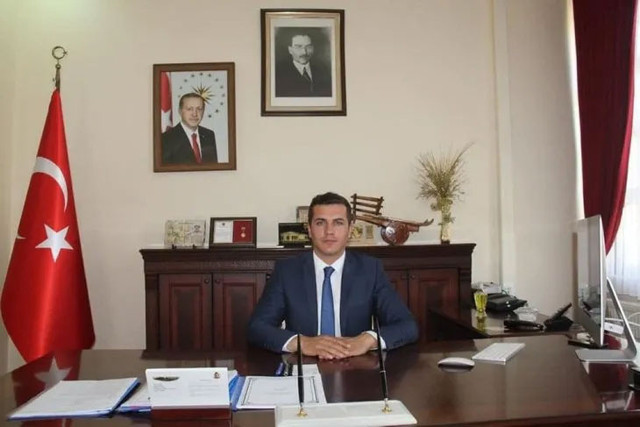 'Dönerci' kaymakam konuştu: Bana kumpas kurmuşlar! 'Beğenmedim' diye hesap ödememişti - Resim: 0