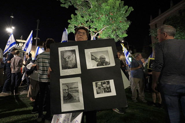 İsrail'den kan donduran tehdit! Tanklar hastaneleri kuşattı, hasta bebekler ölüyor - Resim: 1