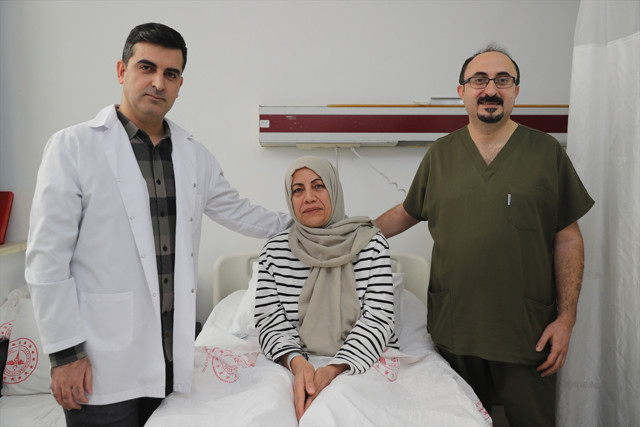 Mide ağrısı, şişkinlik, gaz ve kusma şikayetiyle hastaneye gitti hayatının şokunu yaşadı! - Resim: 0