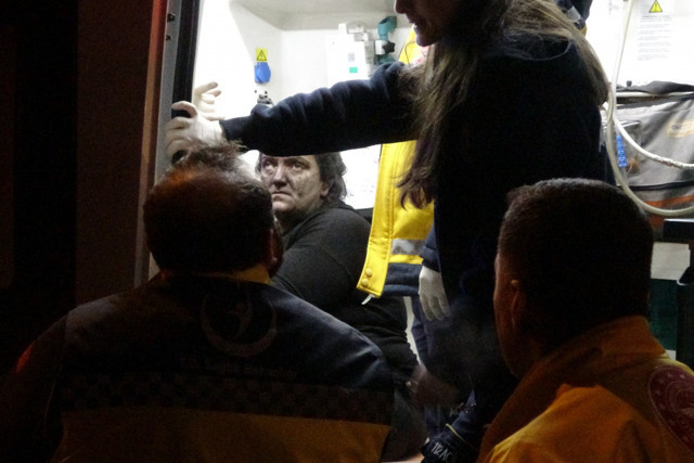 Şarjda bırakılan telefon faciaya neden oluyordu - Resim: 0