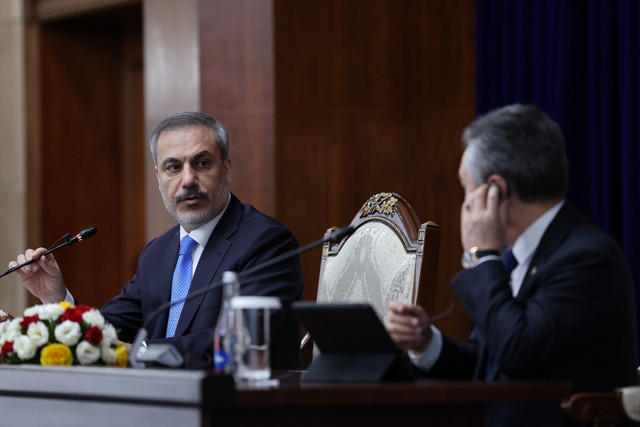 Bakan Fidan, Batı'nın 'Gazze' sessizliğine tepki gösterdi: "Dünya güvenliği için risk oluşturuyor" - Resim: 0