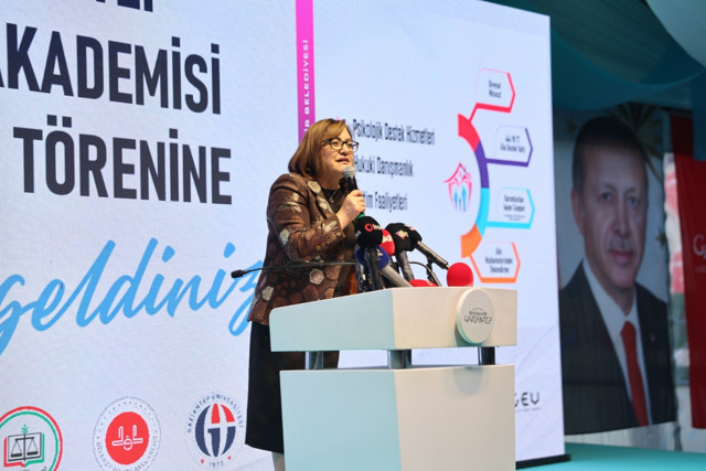 Gaziantep Büyükşehir’den Türkiye'ye örnek olacak proje: Gaziantep Aile Akademisi - Resim: 0