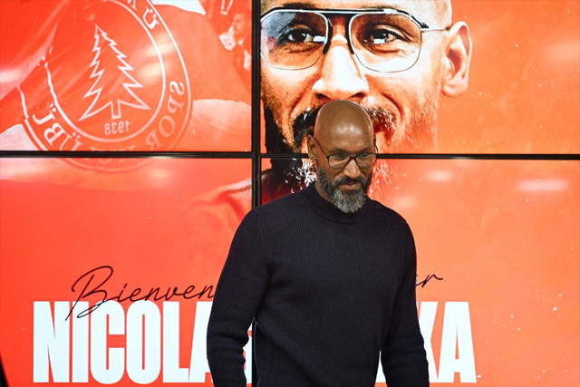 Nicolas Anelka, Ümraniyespor ile sözleşme imzaladı! İşte ilk sözleri... - Resim: 0