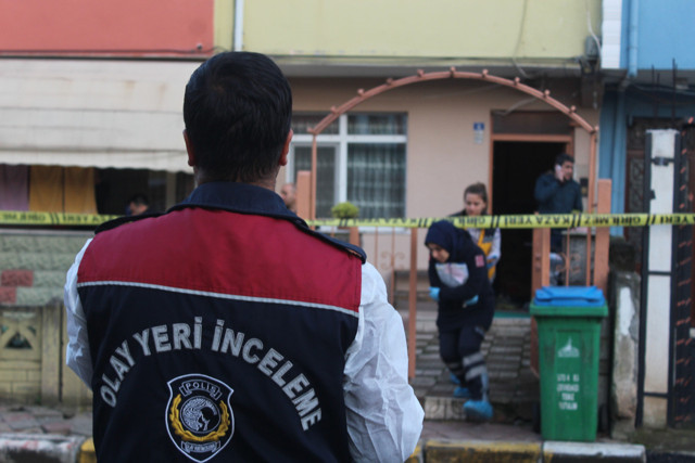 Yaşlı kadına uyuşturucu verip, cinsel istismarda bulunmuşlardı! Yeniden yargılanıyorlar - Resim: 0