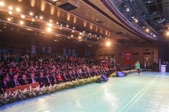 Fatma Şahin, Türkiye Yüzyılı'na güçlü Gaziantep diyor - Resim: 2