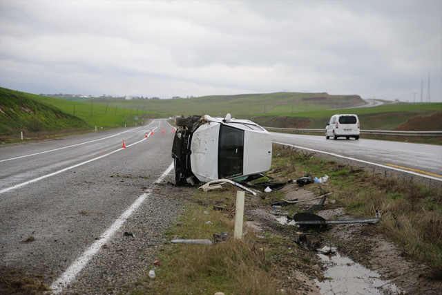 Diyarbakır'da petrol kuyusunda patlama: 1 ölü, 1 yaralı - Resim: 0