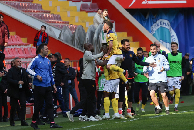 Süper Lig'de çılgın maç! Kayserispor kazandı, MKE Ankaragücü şokta - Resim: 0