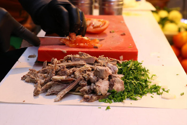 Restoranlarda yeni dönem başladı! Menülere girdi fiyatlar yarı yarıya düştü - Resim: 0