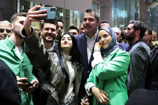 Murat Kurum: İmamoğlu siyasi hırsları için İstanbul'u pazarlık konusu yaptı - Resim: 0