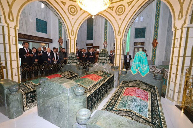 Fatih Erbakan'dan Menzil şeyhi Seyyid Muhammed Saki'yi ziyaret - Resim: 0