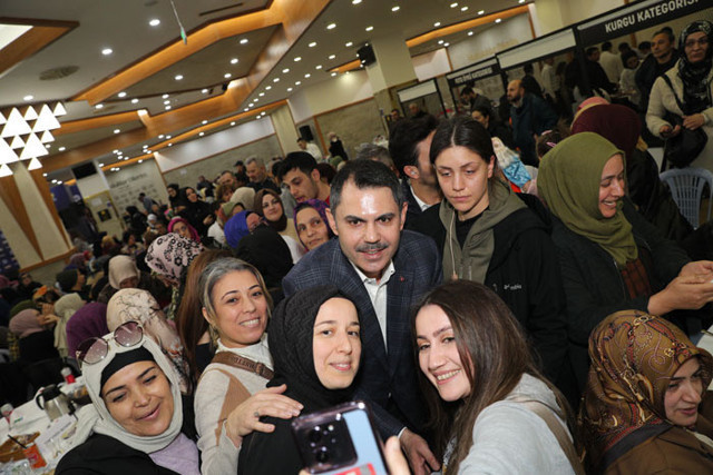 Murat Kurum'dan Ekrem İmamoğlu'nun 'ev kadınları' açıklamasına tepki: Ayrıştırıyor, küçümsüyor - Resim: 0