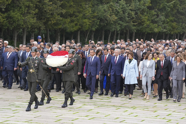 CHP heyeti Anıtkabir'i ziyaret etti - Resim: 0