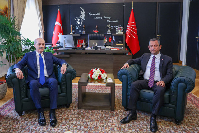 Yeni Anayasa trafiği başladı Numan Kurtulmuş ile görüşen Özgür Özel'den açıklama - Resim: 0