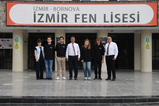 Liselilerin müsilaja karşı geliştirdiği uyarı cihazı, ABD'deki yarışmada ödül aldı - Resim: 2