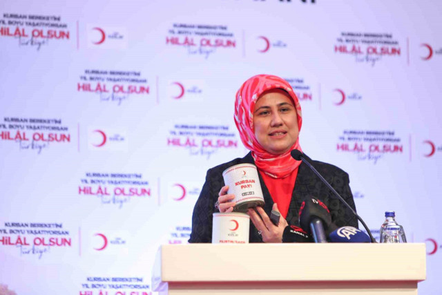 Türk Kızılay Gazze Şeridi'nde yeniden sıcak yemek dağıtımına başladı - Resim: 1