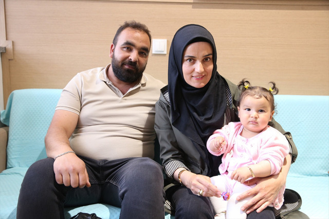 7 aylık bebeğin karnından 400 binde 1 görülen tümör çıktı - Resim: 1