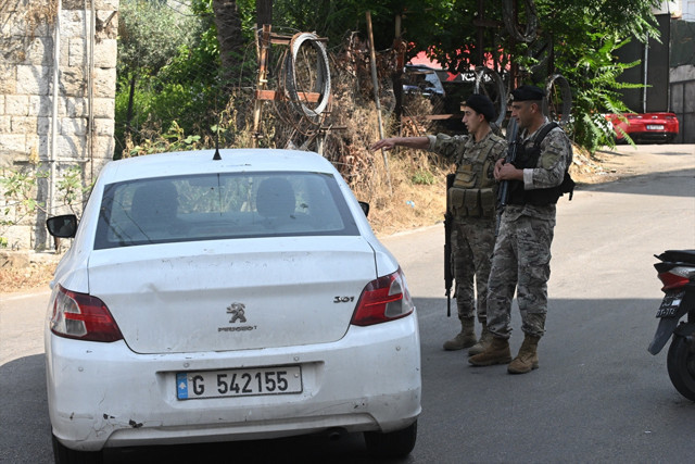 ABD'nin Beyrut Büyükelçiliğine silahlı saldırı düzenlendi - Resim: 0