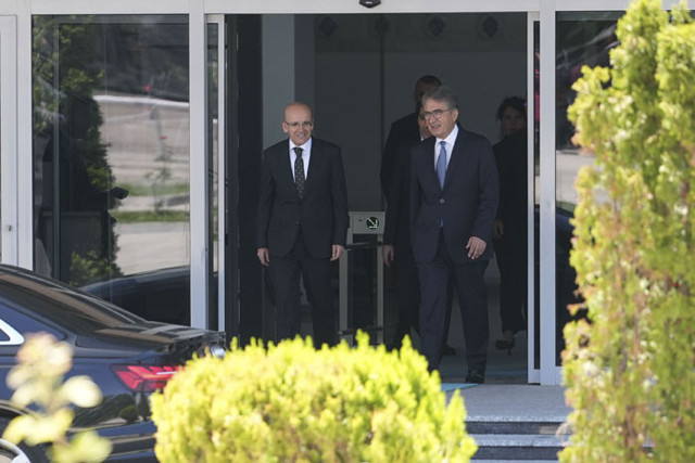 CHP'li Karatepe Mehmet Şimşek ile yaptığı görüşmenin ayrıntılarını açıkladı - Resim: 0