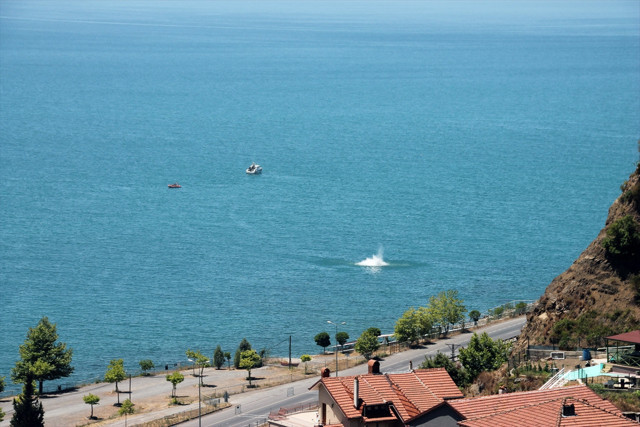 Karadeniz açıklarında mayın paniği - Resim: 0