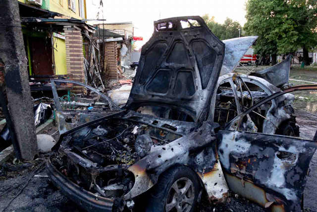 Rusya'dan Ukrayna'ya korkunç saldırı: Ölü ve yaralılar var - Resim: 2