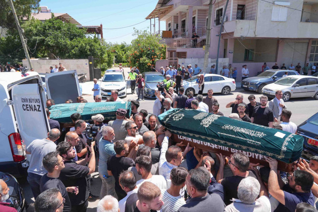 4 aylık hamile Birgül ve kardeşi İzmir'deki patlamada öldü, cenazeleri toprağa verildi - Resim: 0