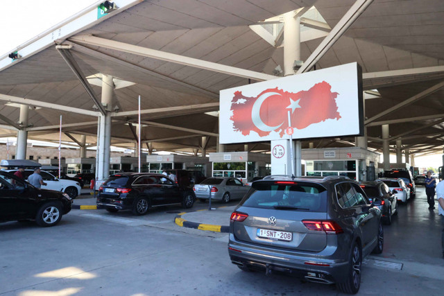 Gurbetçiler için karar! Ticaret Bakanlığı yurda gelişlerde yeni tedbir aldı - Resim: 1