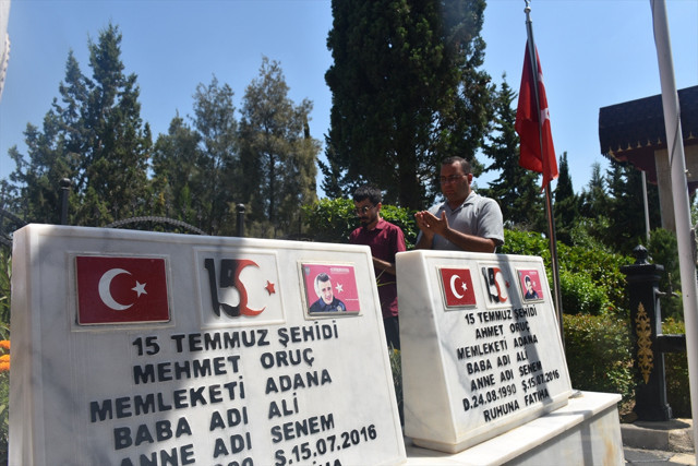 15 Temmuz şehitleri ikiz polislerin babasının acısı dinmiyor - Resim: 2