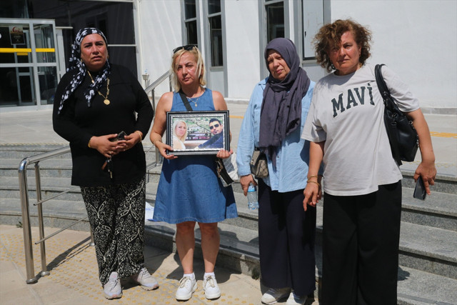 269 kişiye mezar olan Rönesans Rezidans'ın depremde yıkılmasıyla ilgili duruşmada sanık kalp krizi geçirdi - Resim: 0