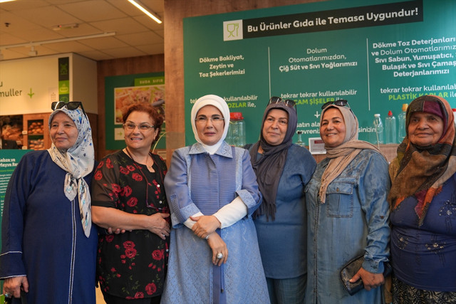 Emine Erdoğan, atıksız alışverişi teşvik eden marketi ziyaret etti - Resim: 4