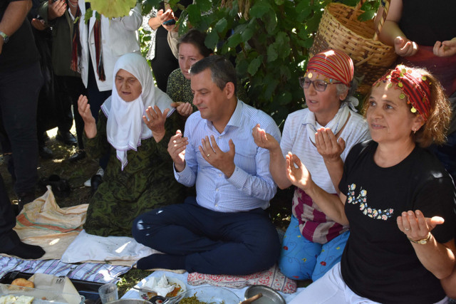 Özgür Özel'den açıklanan fındık alım fiyatlarına ilk yorum - Resim: 2