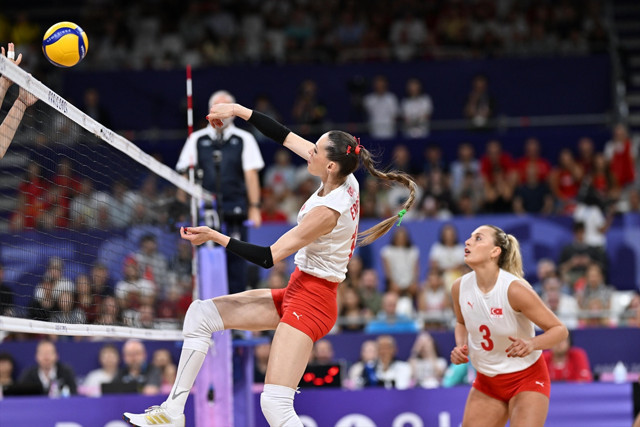 Filenin Sultanları Çin'i devirdi, Paris 2024'te yarı finale yükseldi - Resim: 8