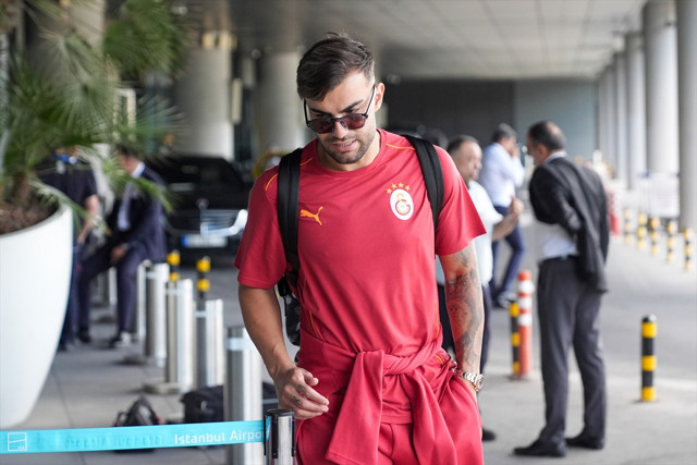 Galatasaray'ın Young Boys maçı kamp kadrosu açıklandı! Barış Alper Yılmaz şoku... - Resim: 4